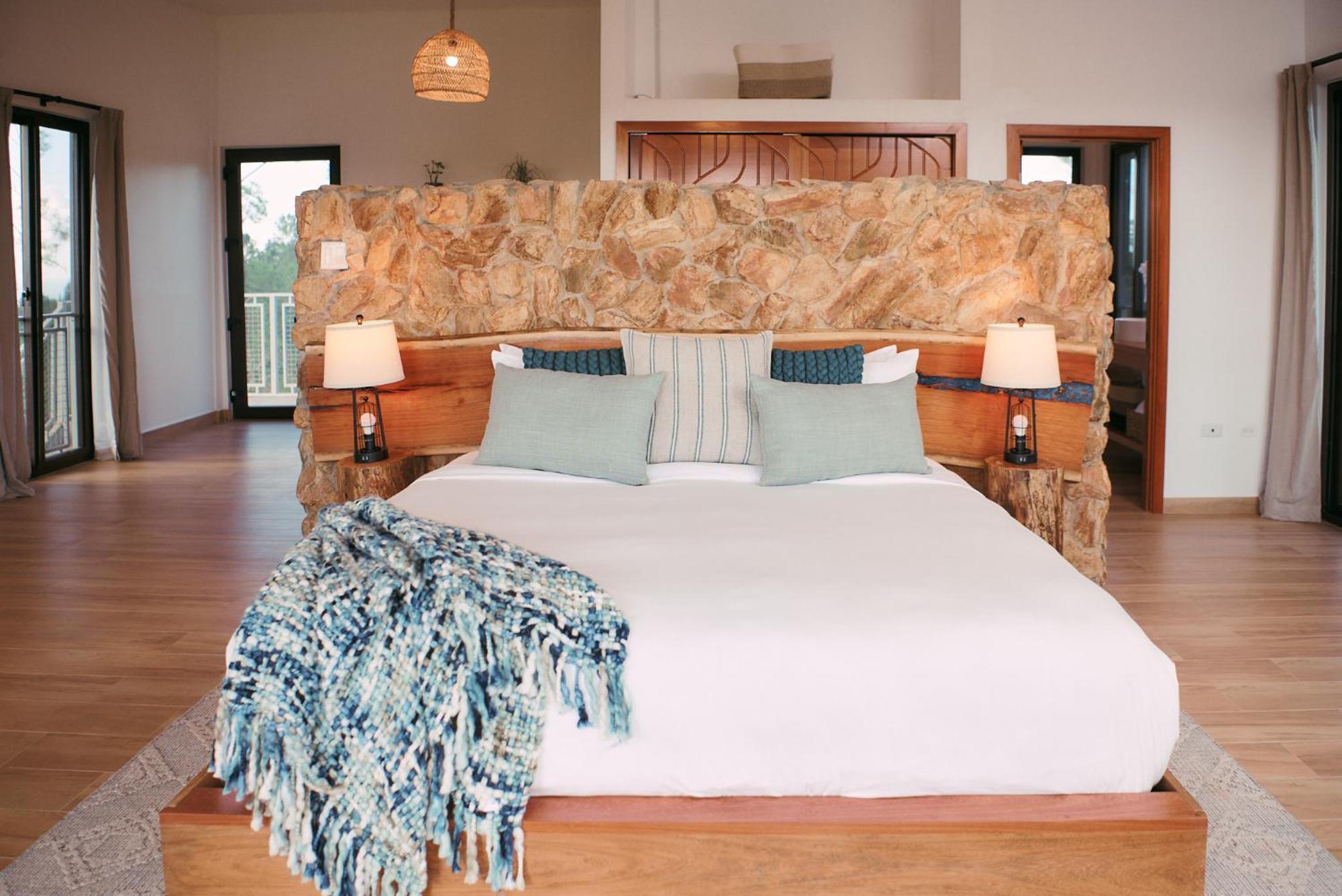 Hidden Valley Wilderness Lodge Blancaneau エクステリア 写真
