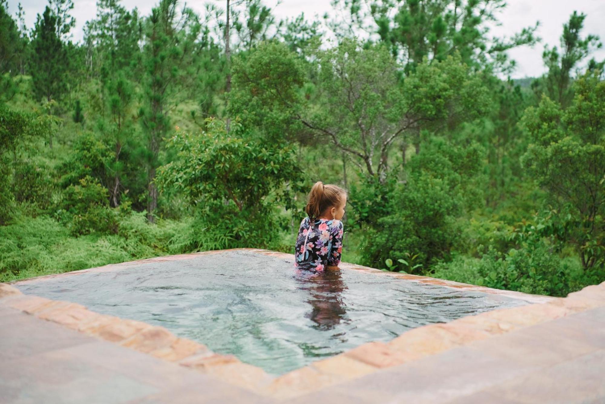 Hidden Valley Wilderness Lodge Blancaneau エクステリア 写真